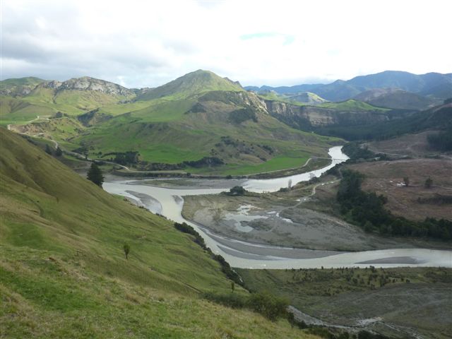 The view of the Mohaka and Te Hoe Rivers merging just below the bridge
