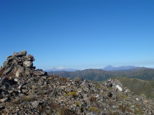 Ruapehu and Ngauruhoe, from Te Wetenga