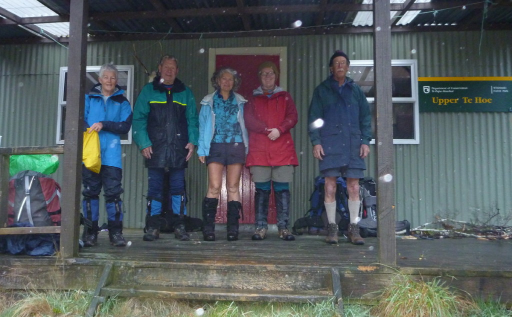About to leave Upper Te Hoe Hut, in light drizzle
